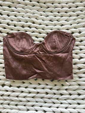 Fitted Brown Strapless Bustier Crop Top
